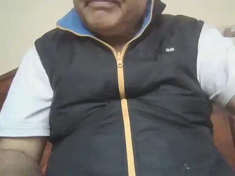 Snapshot of Nuttysub chatting on November 2025 01:50:01 AM Nuttysub online show from November 2025 01:50:01 AM