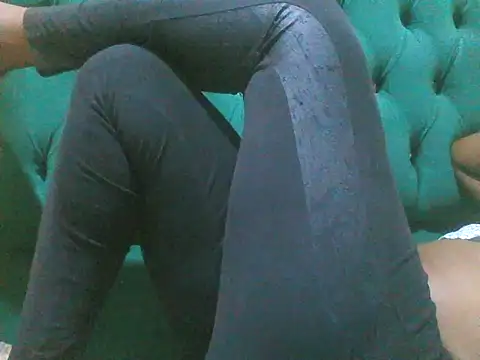 Sexy Riri online show from December 2025 03:00:02 AM