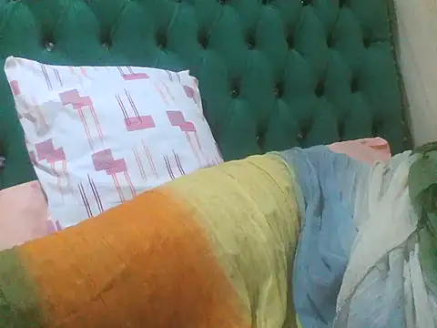 Sexy Riri online show from January 2026 04:30:01 AM