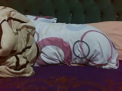 Sexy Riri online show from June 2026 08:15:02 PM