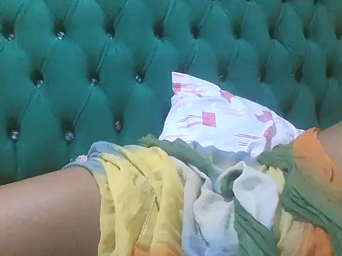 Sexy Riri online show from January 2026 04:52:01 AM