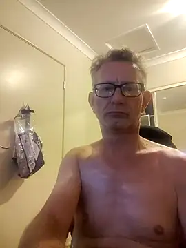 butseriouslykahnt online show from February 2025 10:20:02 AM