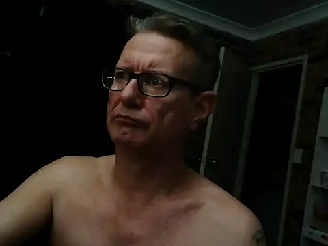 butseriouslykahnt online show from April 2026 06:34:02 PM