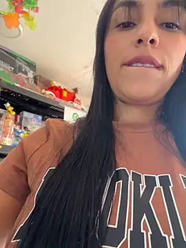 alina cruz online show from March 2026 06:31:01 PM