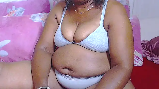 Freakyassnwildx online show from February 2026 07:42:02 AM