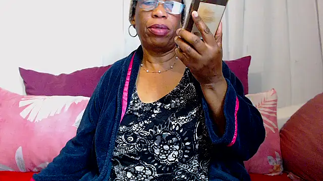 Freakyassnwildx online show from November 2025 06:24:02 AM