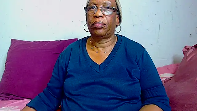 Freakyassnwildx online show from September 2025 07:24:02 PM