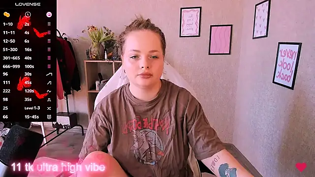 Snapshot of flower_sarah_ chatting on March 2025 11:55:01 AM flower sarah  online show from March 2025 11:55:01 AM