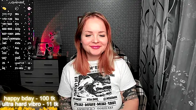 Snapshot of flower_sarah_ chatting on November 2025 09:59:01 PM flower sarah online show from November 2025 09:59:01 PM