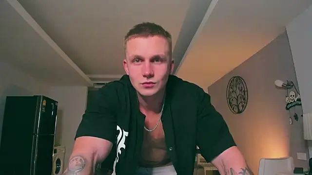 Snapshot of Samuel_Andrew chatting on October 2025 02:14:02 AM Samuel Andrew online show from October 2025 02:14:02 AM