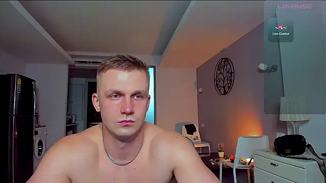 Snapshot of Samuel_Andrew chatting on February 2026 04:44:01 AM Samuel Andrew online show from February 2026 04:44:01 AM