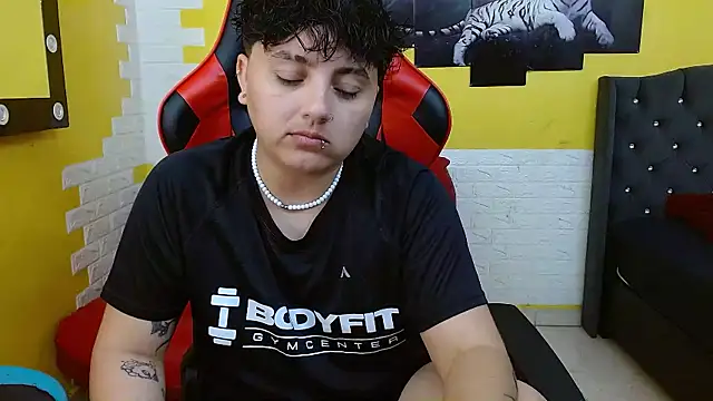 Snapshot of isabeautyx19 chatting on January 2026 04:51:02 AM isabeautyx19 online show from January 2026 04:51:02 AM