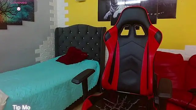 Snapshot of isabeautyx19 chatting on February 2026 01:41:01 AM isabeautyx19 online show from February 2026 01:41:01 AM