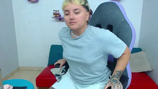 isabeautyx19 online show from February 2025 02:06:02 AM