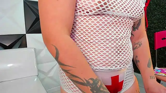 isabeautyx19 online show from June 2026 02:11:01 PM