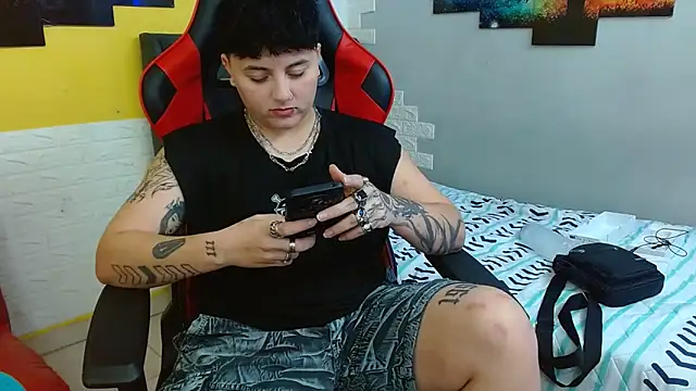 Snapshot of isabeautyx19 chatting on October 2025 03:40:02 AM isabeautyx19 online show from October 2025 03:40:02 AM