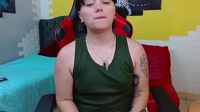 Snapshot of isabeautyx19 chatting on February 2026 02:09:02 AM isabeautyx19 online show from February 2026 02:09:02 AM