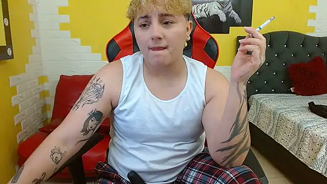 isabeautyx19 online show from September 2025 01:34:01 AM