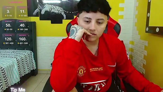 isabeautyx19 online show from October 2025 03:17:02 AM