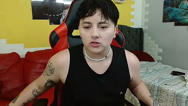 Snapshot of isabeautyx19 chatting on November 2025 02:11:01 AM isabeautyx19 online show from November 2025 02:11:01 AM