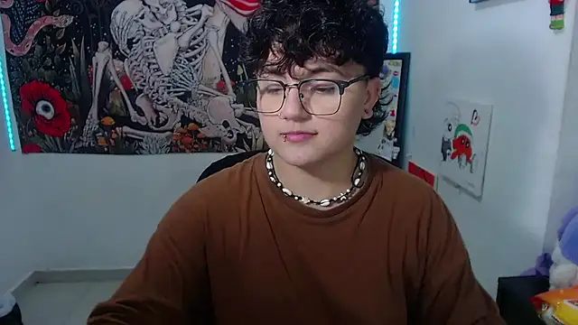 isabeautyx19 online show from June 2026 12:00:02 AM