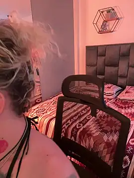 Bonnie vega online show from April 2026 09:43:02 PM