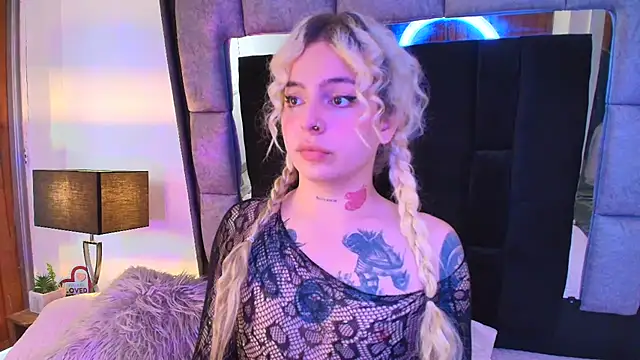 Snapshot of Bonnie_vega chatting on March 2025 03:06:01 PM Bonnie vega online show from March 2025 03:06:01 PM