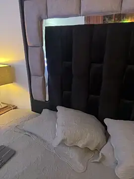 Snapshot of Bonnie_vega chatting on September 2025 09:25:02 PM Bonnie vega online show from September 2025 09:25:02 PM