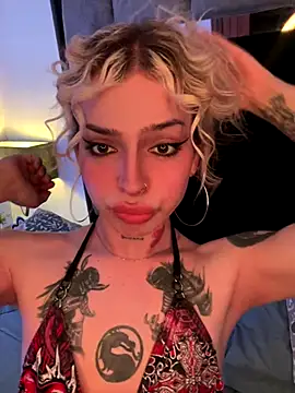 Snapshot of Bonnie_vega chatting on September 2025 08:16:02 PM Bonnie vega online show from September 2025 08:16:02 PM