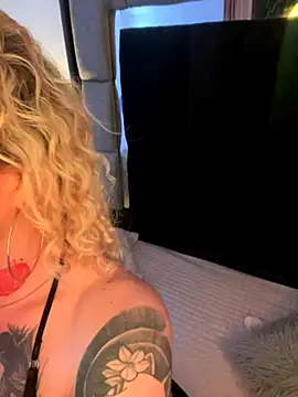 Snapshot of Bonnie_vega chatting on October 2025 08:41:02 PM Bonnie vega online show from October 2025 08:41:02 PM