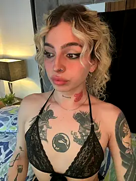 Snapshot of Bonnie_vega chatting on November 2025 08:24:01 PM Bonnie vega online show from November 2025 08:24:01 PM