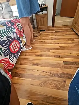 Snapshot of mia69x chatting on September 2025 09:43:01 AM mia69x online show from September 2025 09:43:01 AM