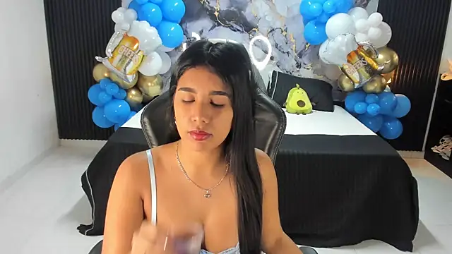 Snapshot of Ivy_16 chatting on September 2025 12:00:01 PM Ivy 16 online show from September 2025 12:00:01 PM