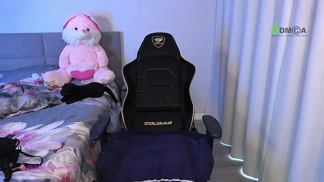 MiniSweetKt online show from February 2026 04:54:01 AM