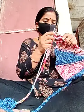 Mamta Chaterjee online show from February 2026 03:36:02 AM