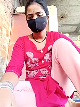 Snapshot of Mamta_Chaterjee chatting on May 2026 01:02:02 AM Mamta Chaterjee online show from May 2026 01:02:02 AM