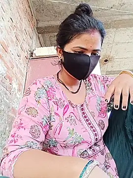 Snapshot of Mamta_Chaterjee chatting on May 2026 02:08:01 AM Mamta Chaterjee online show from May 2026 02:08:01 AM