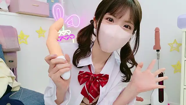 Snapshot of -minami- chatting on February 2025 06:36:02 AM -minami- online show from February 2025 06:36:02 AM