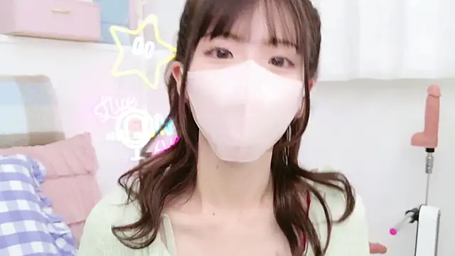 Snapshot of -minami- chatting on March 2025 12:06:02 PM -minami- online show from March 2025 12:06:02 PM