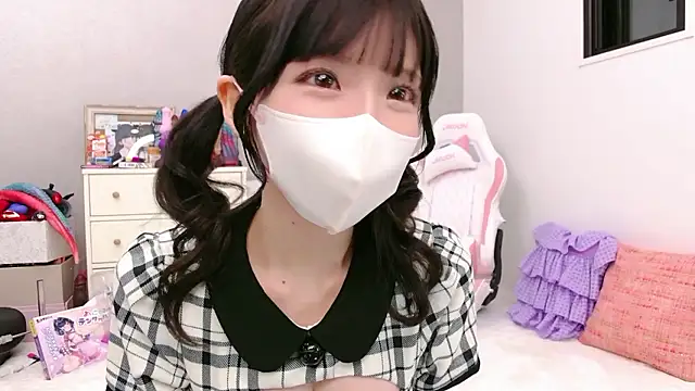 -minami- online show from March 2026 12:04:02 PM