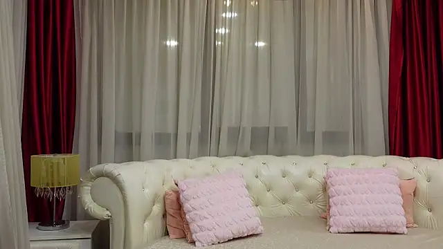 NinaCrystal1 online show from February 2025 06:10:02 AM