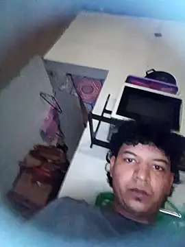 yoryisexi online show from December 2025 03:44:02 PM