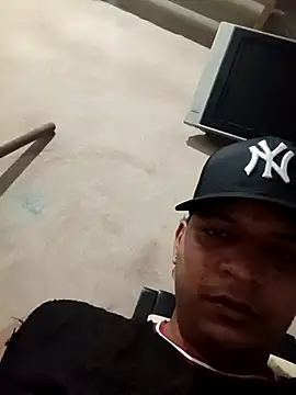 yoryisexi online show from September 2025 03:31:02 AM