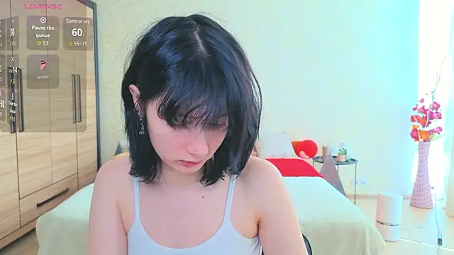 JulisSweet online show from February 2026 08:06:01 AM