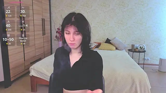 Snapshot of JulisSweet chatting on October 2025 06:48:02 AM JulisSweet online show from October 2025 06:48:02 AM