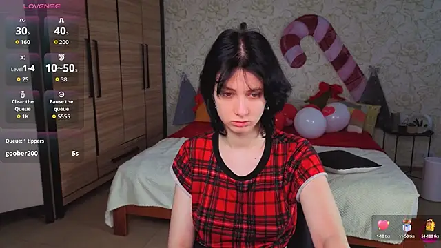 JulisSweet online show from December 2025 08:06:02 AM