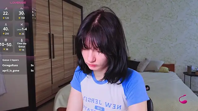 Snapshot of JulisSweet chatting on October 2025 07:07:01 AM JulisSweet online show from October 2025 07:07:01 AM