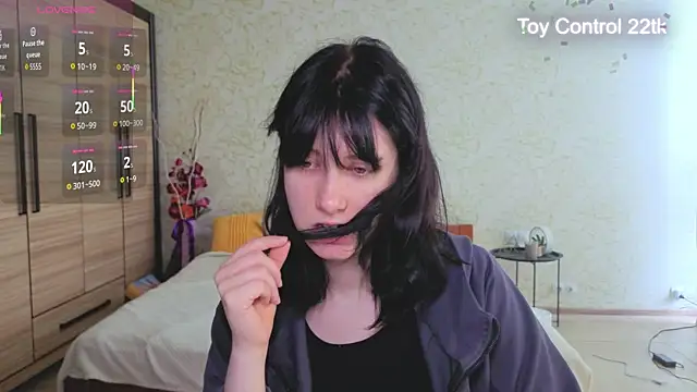 Snapshot of JulisSweet chatting on June 2026 07:03:02 AM JulisSweet online show from June 2026 07:03:02 AM