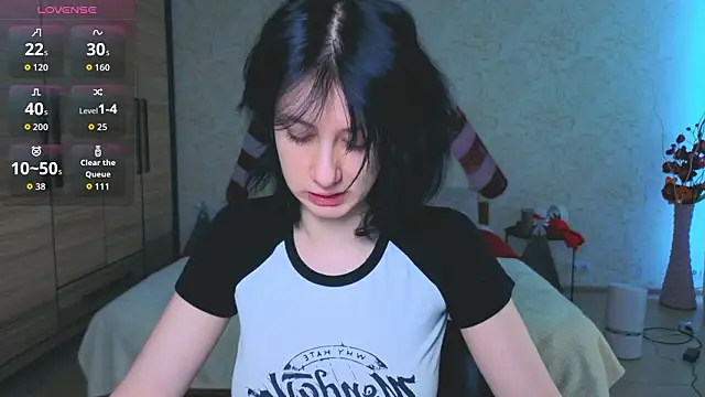 JulisSweet online show from February 2026 08:34:01 AM