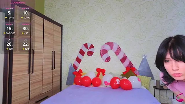 JulisSweet online show from December 2025 08:08:02 AM